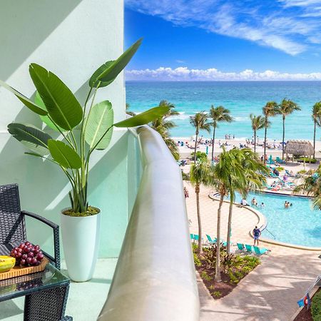 Modern 1 Bdr Oceanview With Direct Beach Access! Hollywood Eksteriør billede