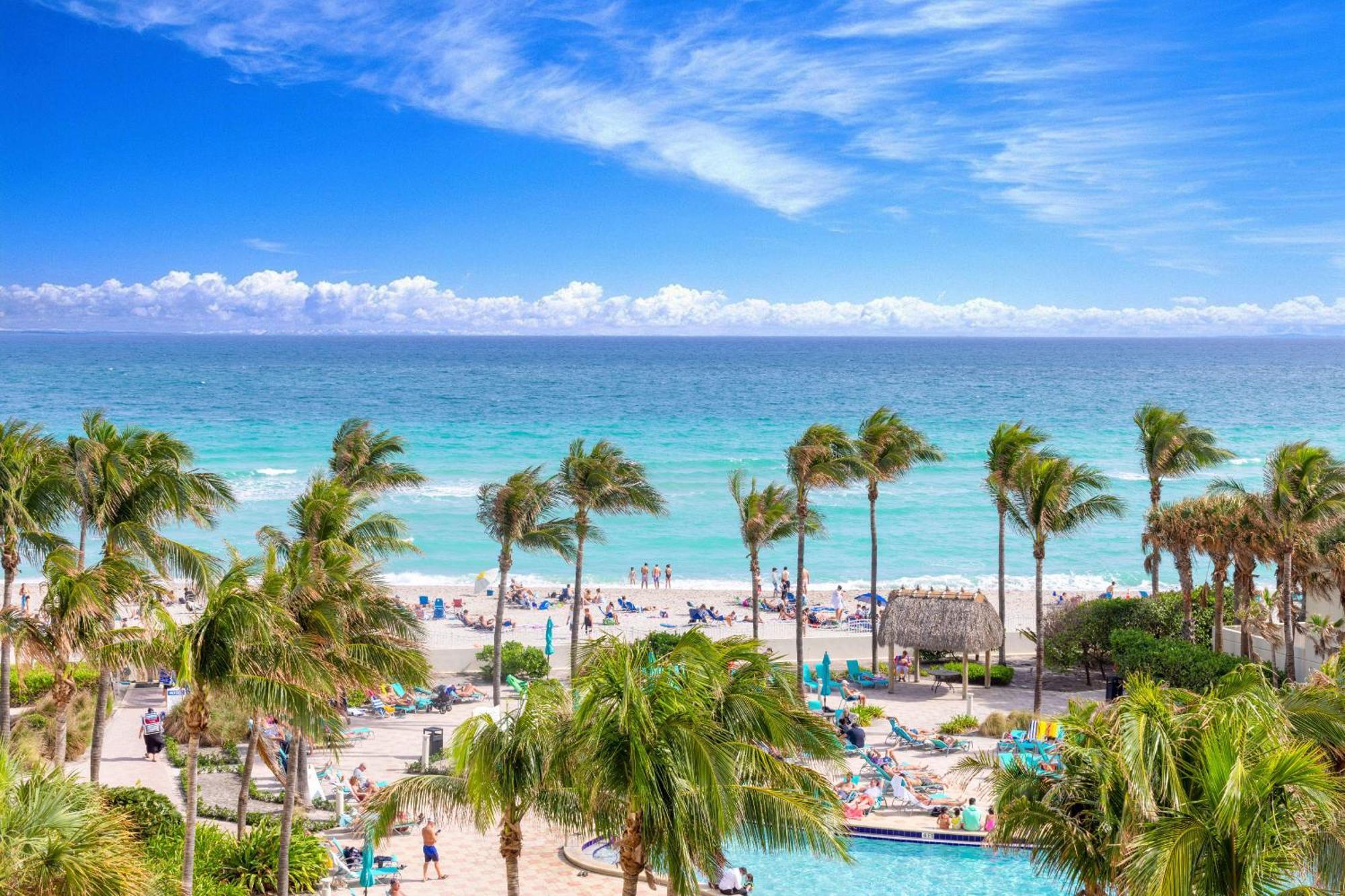 Modern 1 Bdr Oceanview With Direct Beach Access! Hollywood Eksteriør billede